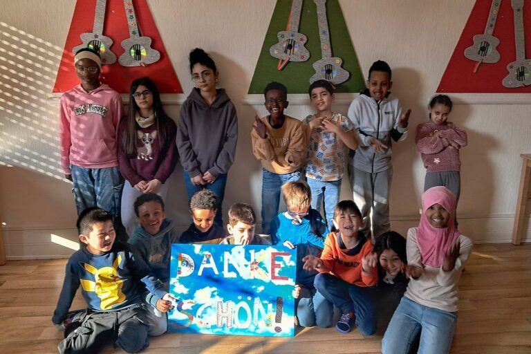 Ein Bilder aus der wichtigen Arbeits des SkF